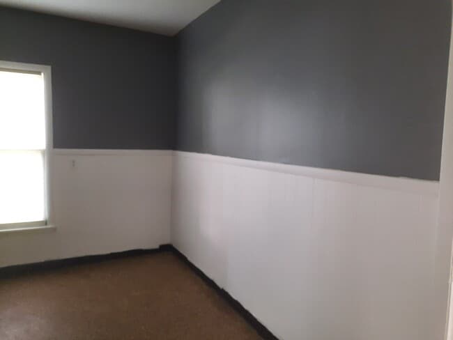 Building Photo - 203 Wilson St