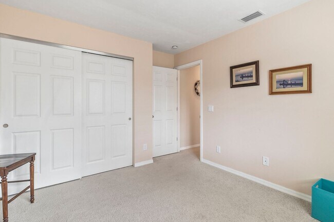 Building Photo - $1,895/month ** Furnished * Annual / Short...