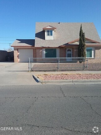 Building Photo - 5805 Dearborne Dr
