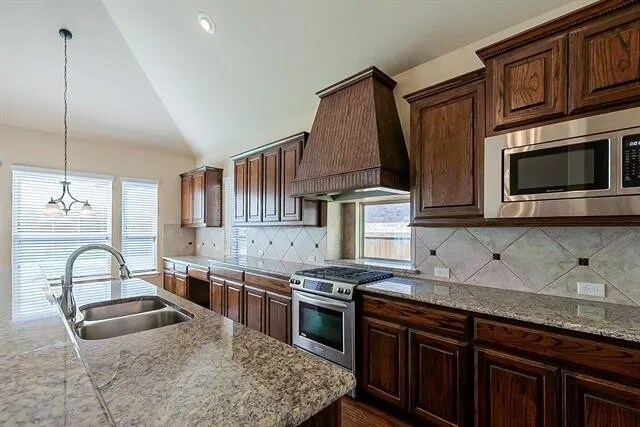 Building Photo - 4404 Bobcat Ln