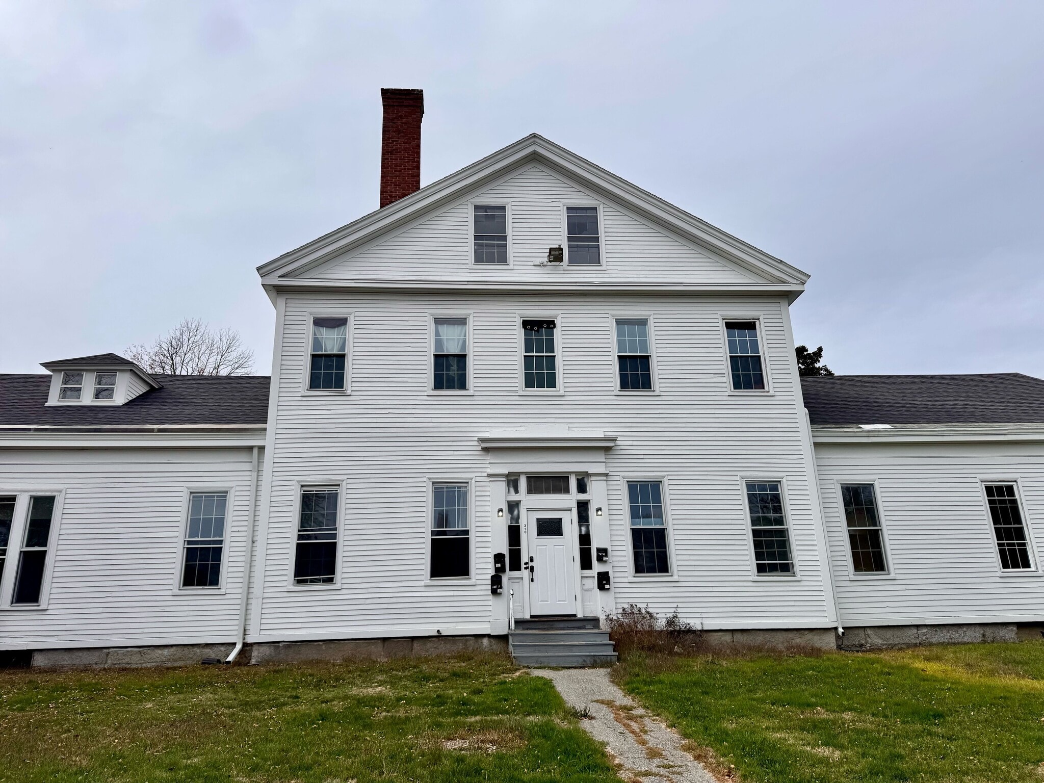 Building Photo - 312 Union St