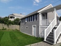 Building Photo - 155 Bayview St