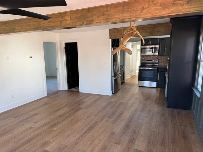 Building Photo - 3746 N Garfield Ave