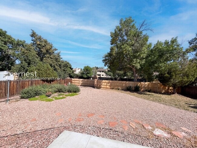 Building Photo - 4035 Thundercloud Dr