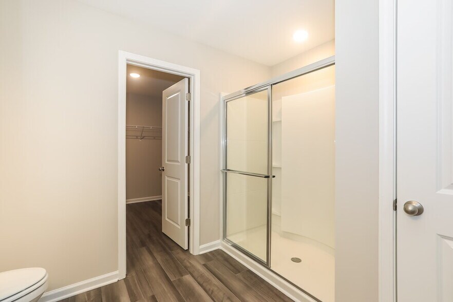 Building Photo - 3964 Kendrick Cir