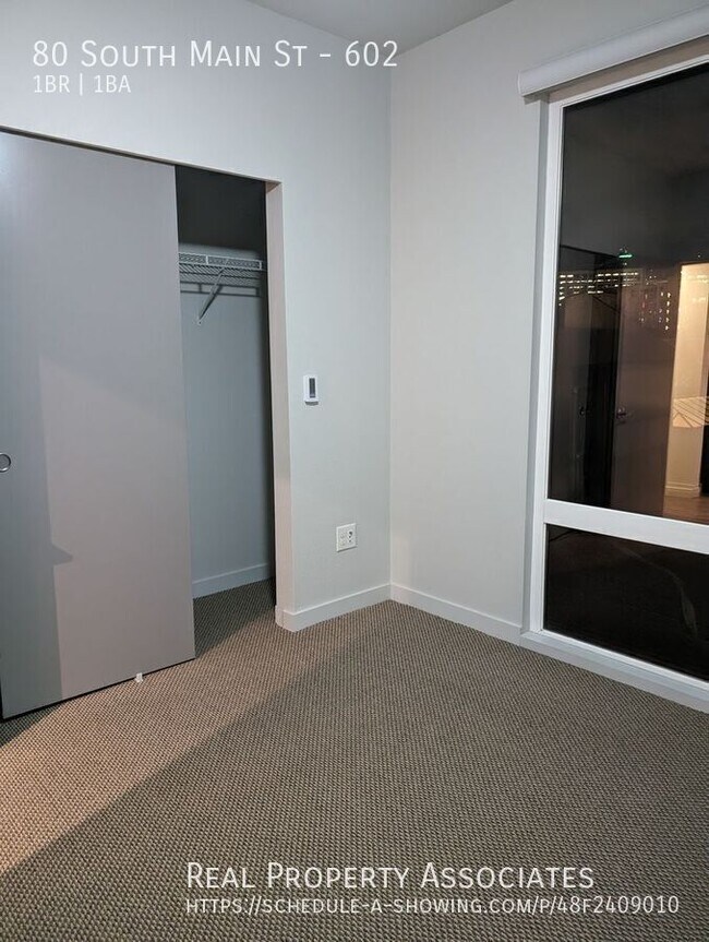 Building Photo - 80 South Main St