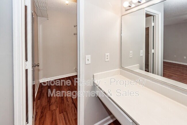 Building Photo - 1441 Arrow Wind Terrace