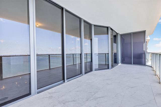 Building Photo - 701 NE 23rd St