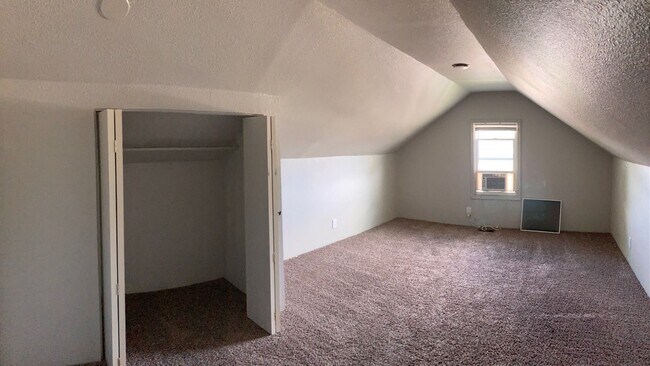 Building Photo - Incredible Location In Caldwell