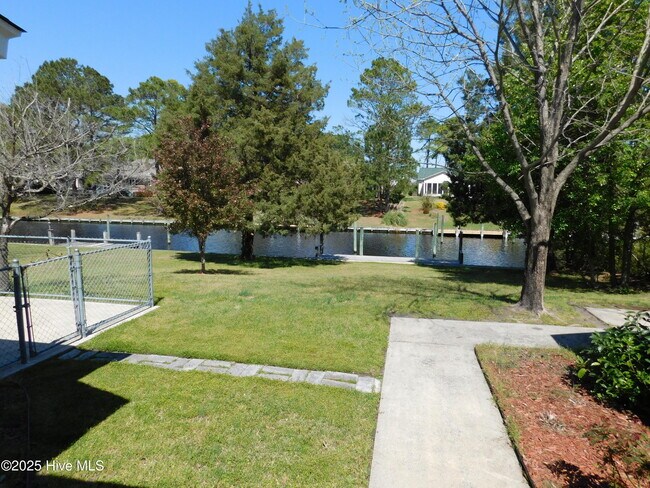 Building Photo - 6109 Schooner Ct