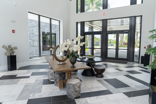 Building Photo - 8151 Laurel Falls Dr