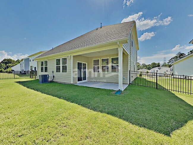 Building Photo - 13009 Wishsong Ct