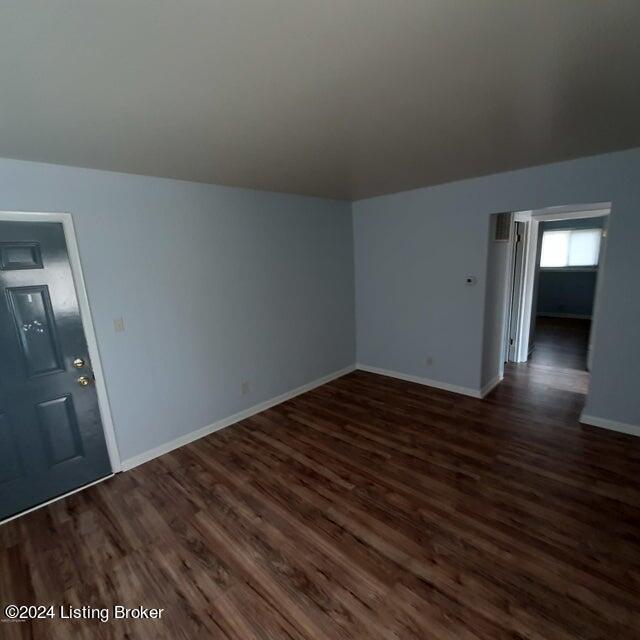 Building Photo - 400 N Clark Blvd