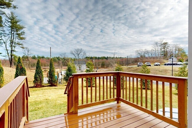 Building Photo - 129 Cold Brk Dr