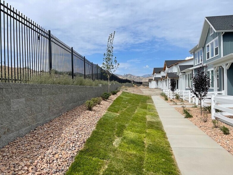 Building Photo - 1129 Early Lgt Wy