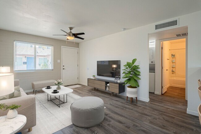 Building Photo - HALF OFF YOUR 1ST MONTHS RENT!!