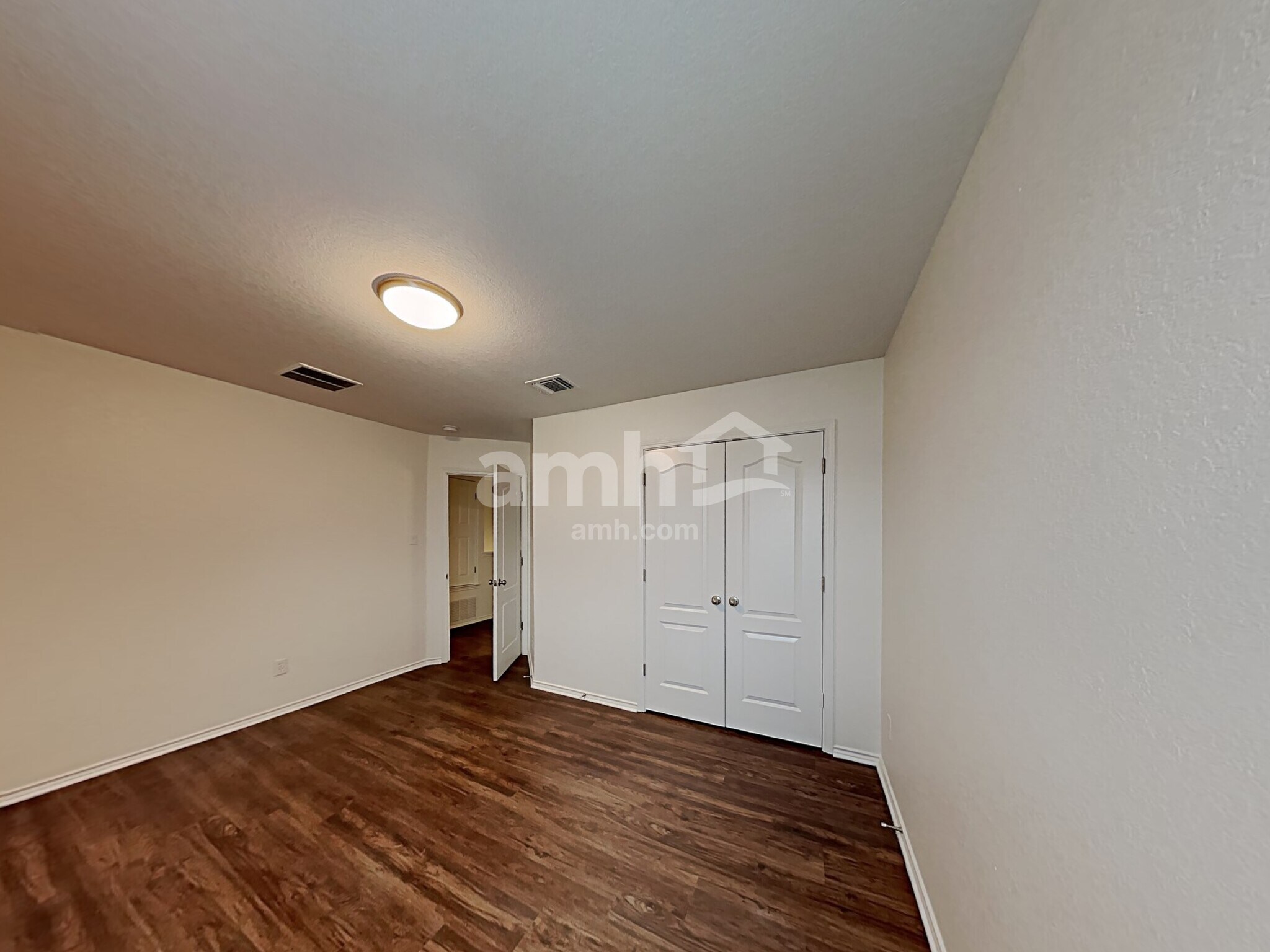 Building Photo - 135 Bass Ln