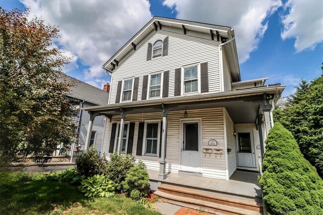 Building Photo - 23 S Main St