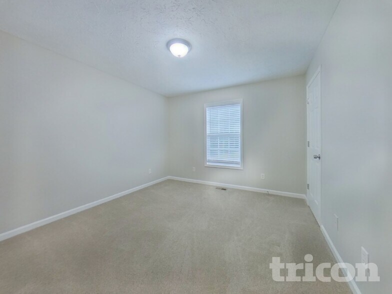 Building Photo - 334 Jacob Trail