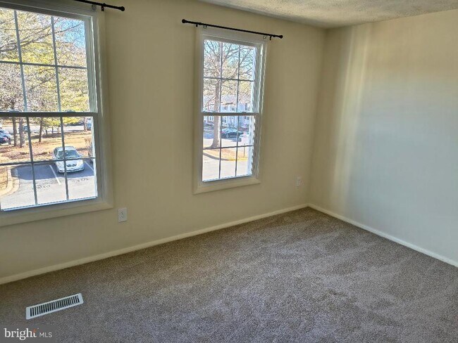 Building Photo - 12502 Laurel Grove Pl