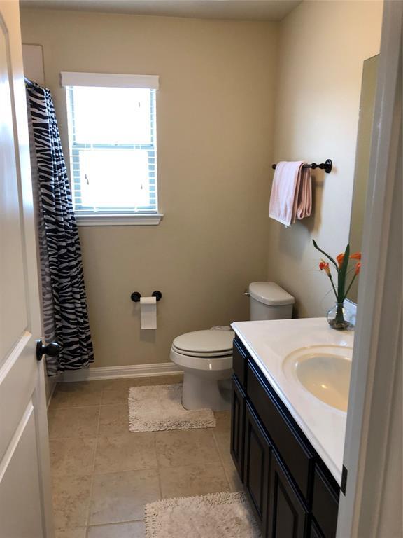Building Photo - 4001 Tordera Dr