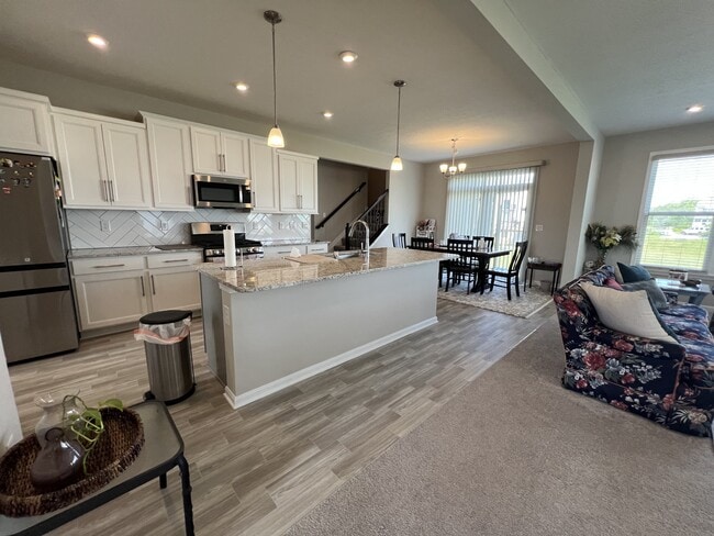 Building Photo - 6964 Briarcliff Ct