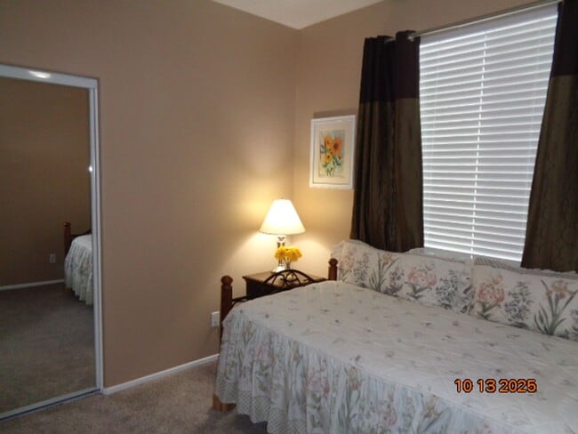 Building Photo - Immaculate One Story Home Offering 1989 sq...