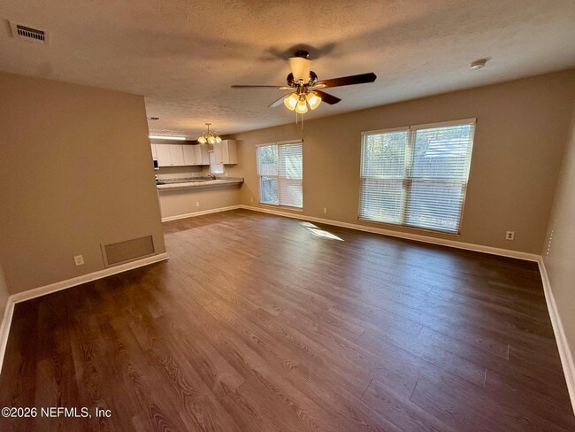 Building Photo - 3336 Cypresswood Dr S