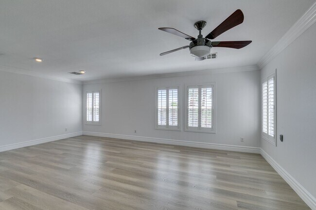 Building Photo - 4104 Freel Peak Ct
