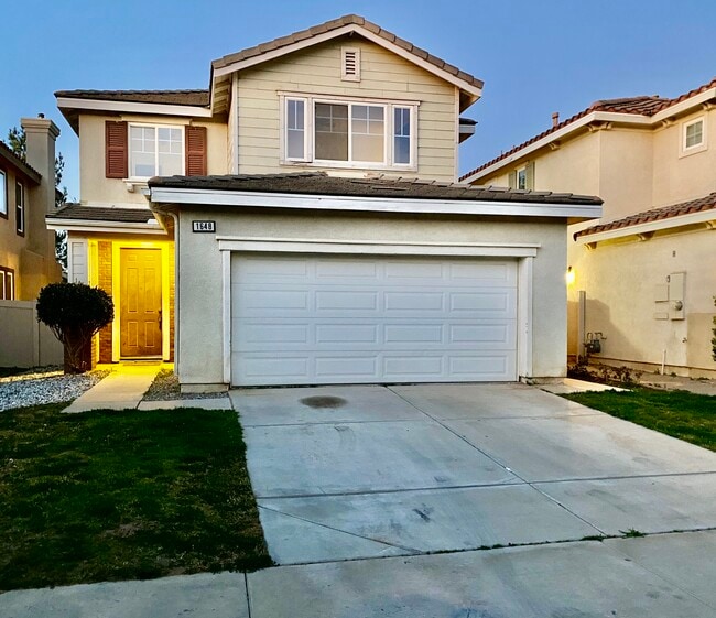 Primary Photo - 1648 Rigel St