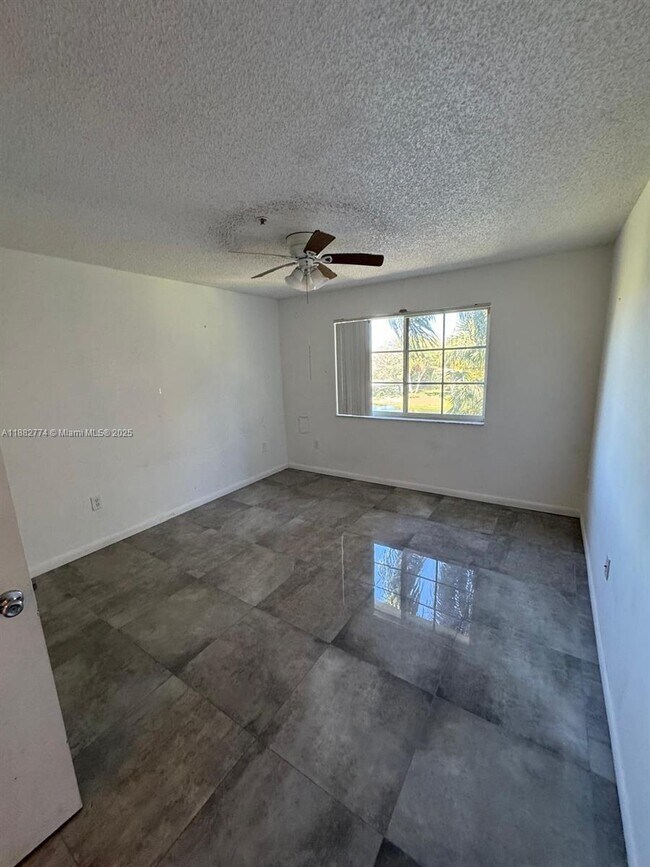 Building Photo - 12124 St.Andrews Pl