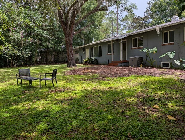 Building Photo - Oakland Terrace rental home