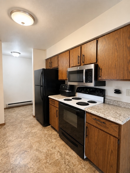 Building Photo - 1517 Wicks Ln