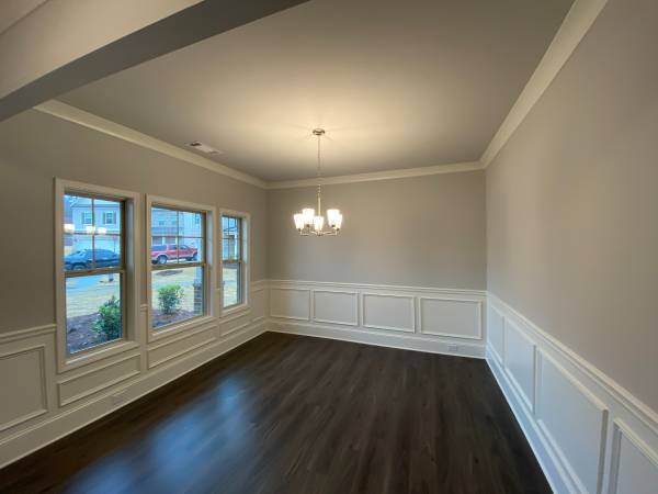 Building Photo - 1734 Holman Frst Ct