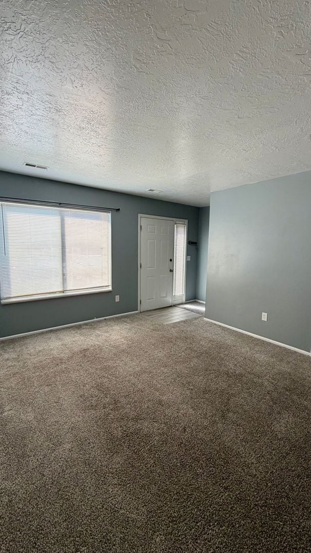 Building Photo - Updated 2 Bed / 1 Bath Home Near Ogden Canyon + $600 Move-In Credit