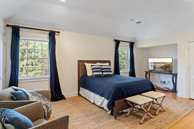 Building Photo - 2995 Laurel Trail