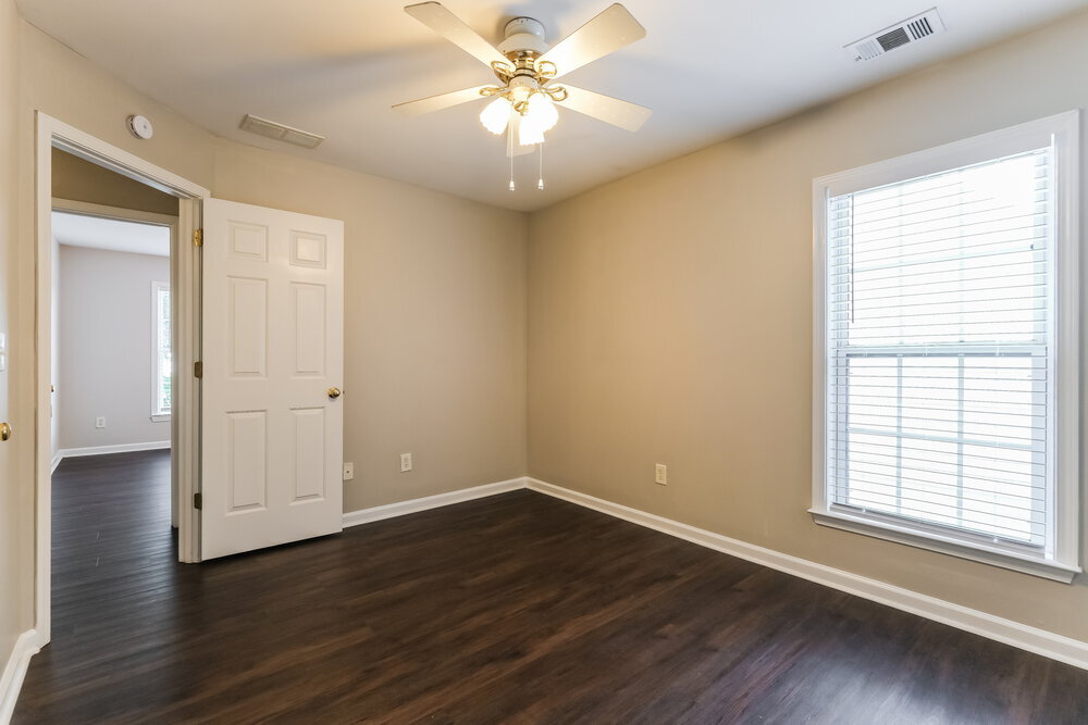 Building Photo - 6365 Whirlaway Dr