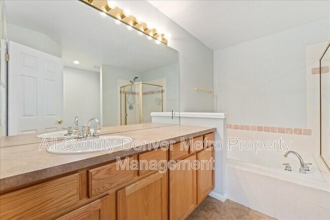 Building Photo - 6224 Secrest St