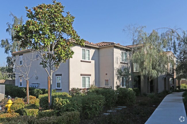 Primary Photo - Bella Vista