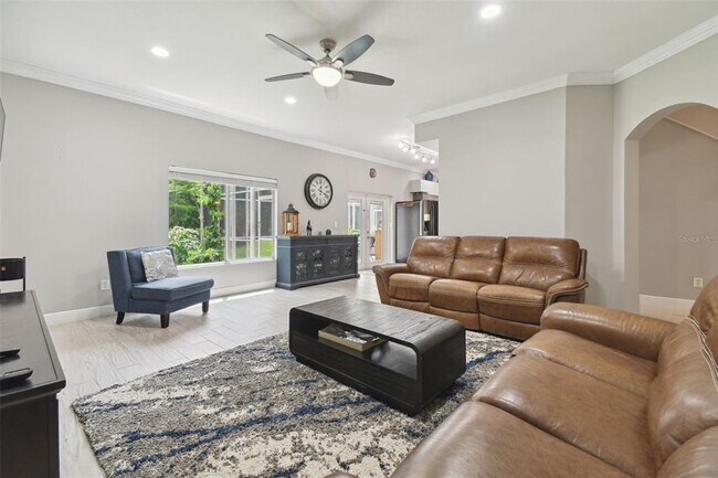 Building Photo - 19426 Sandy Springs Cir