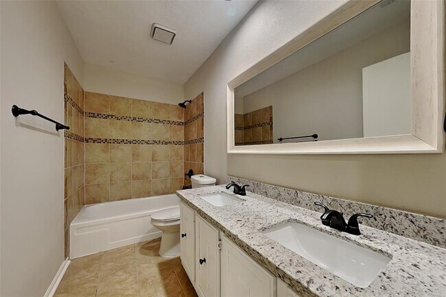 Building Photo - 57 Rockfern Ct