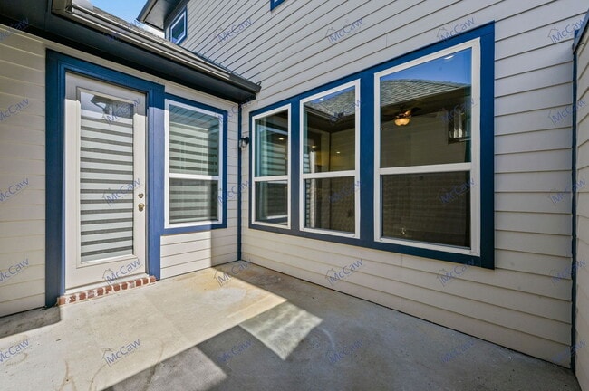 Building Photo - 3949 Cotton Gin Rd