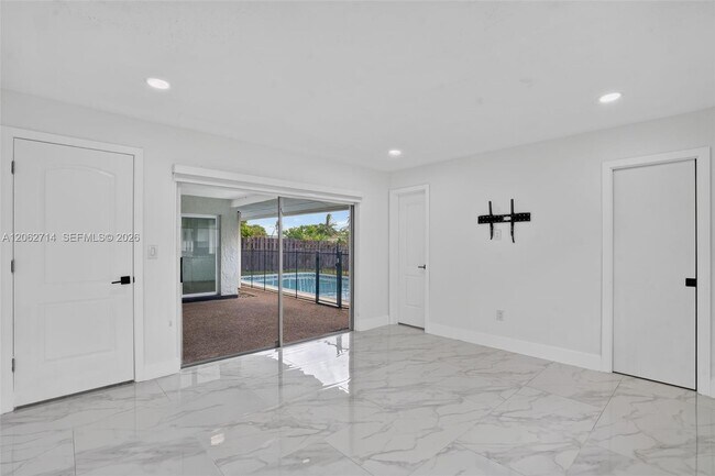 Building Photo - 9531 NW 20th Pl