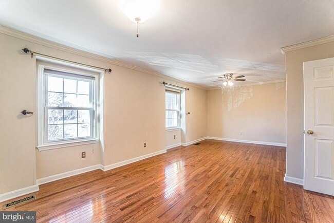 Building Photo - 3337 Contessa Ct