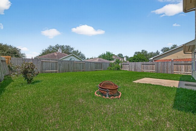 Building Photo - 6023 Lamb Creek