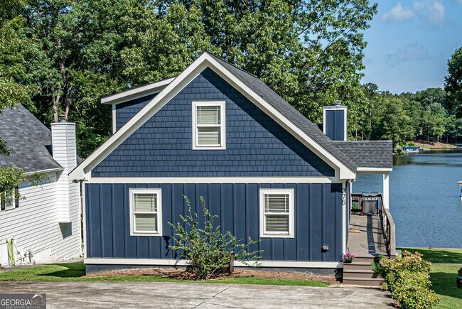 Building Photo - 375 Arrowhead Trail