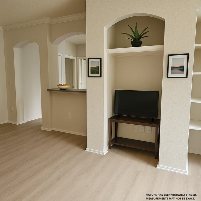 Building Photo - Lake Mary Townhome