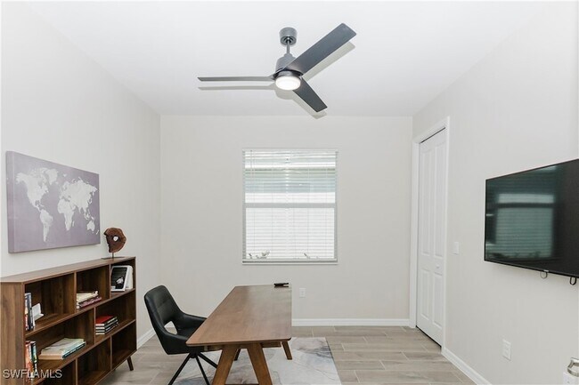 Building Photo - 15862 Sugar Hl Dr