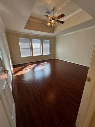 Building Photo - 4930 Julia Ct