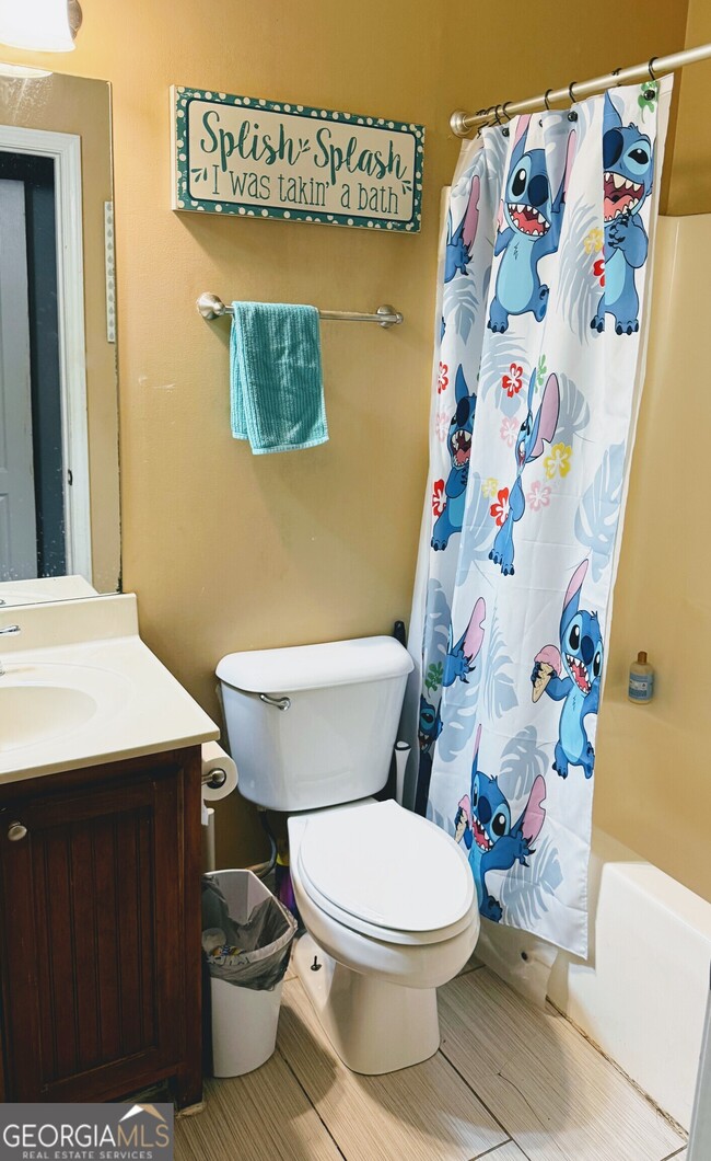 Building Photo - 141 Feldspar Dr